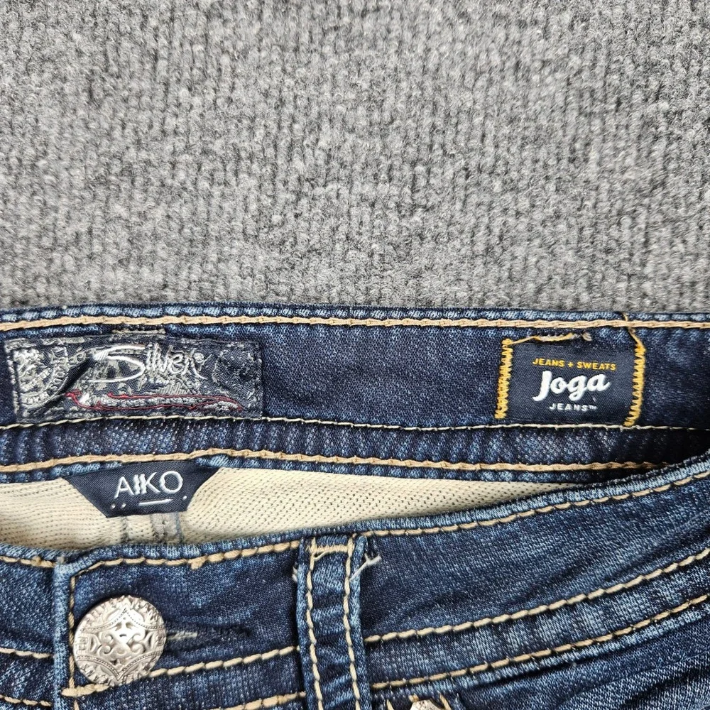 Silver Aiko Mid Slim Boot Joga Jeans Women's 30 Dark Wash Denim Stretch